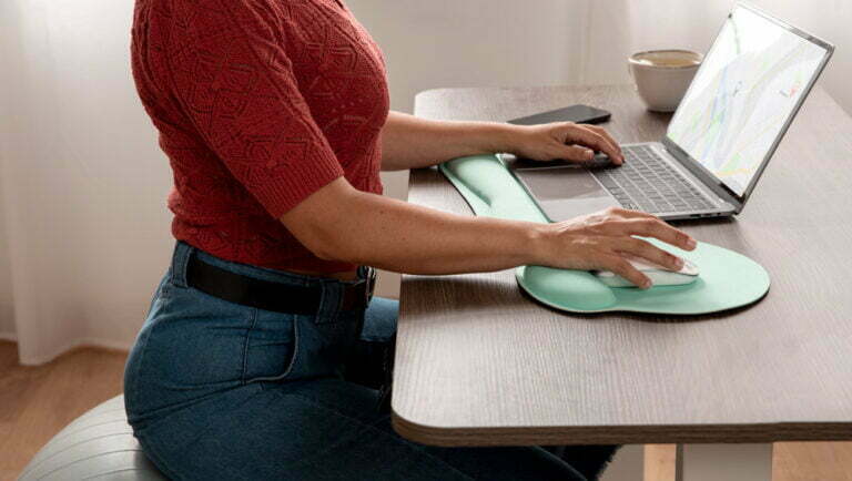 9 Health Consequences of Incorrect Posture