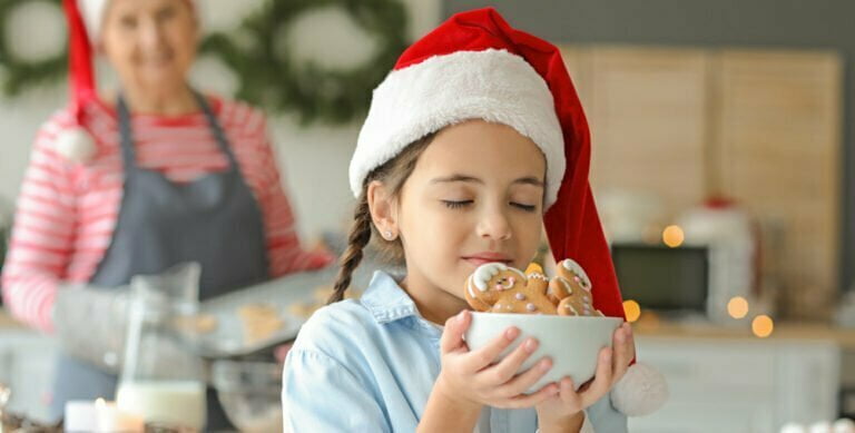 5 Fun and Festive Holiday Activities for Kids that Will Keep Them Entertained Without Screens!