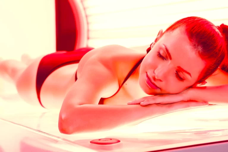 Does Red Light Therapy Actually Work for Cellulite?