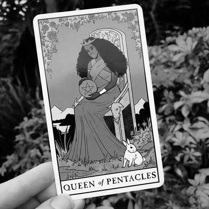 Queen of Pentacles: Tarot Card Meanings
