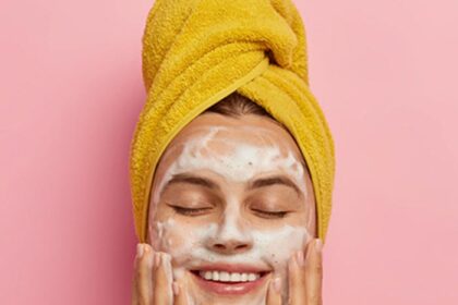 The Benefits of Sulfur for Skin and Acne, According to Dermatologists