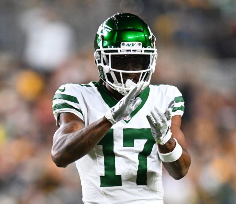 Davante Adams Loses Bet at Youth Camp: Star Receiver Forced to Hand Over Watch and Shoes