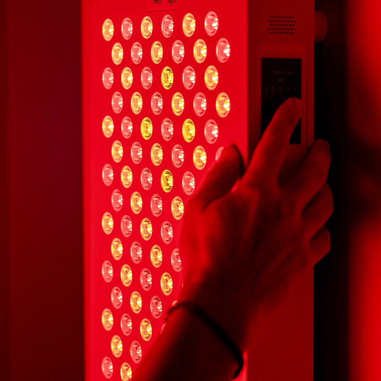 Bestqool: An Alternative to Vellgus Red Light? Why Vellgus is the Superior Choice